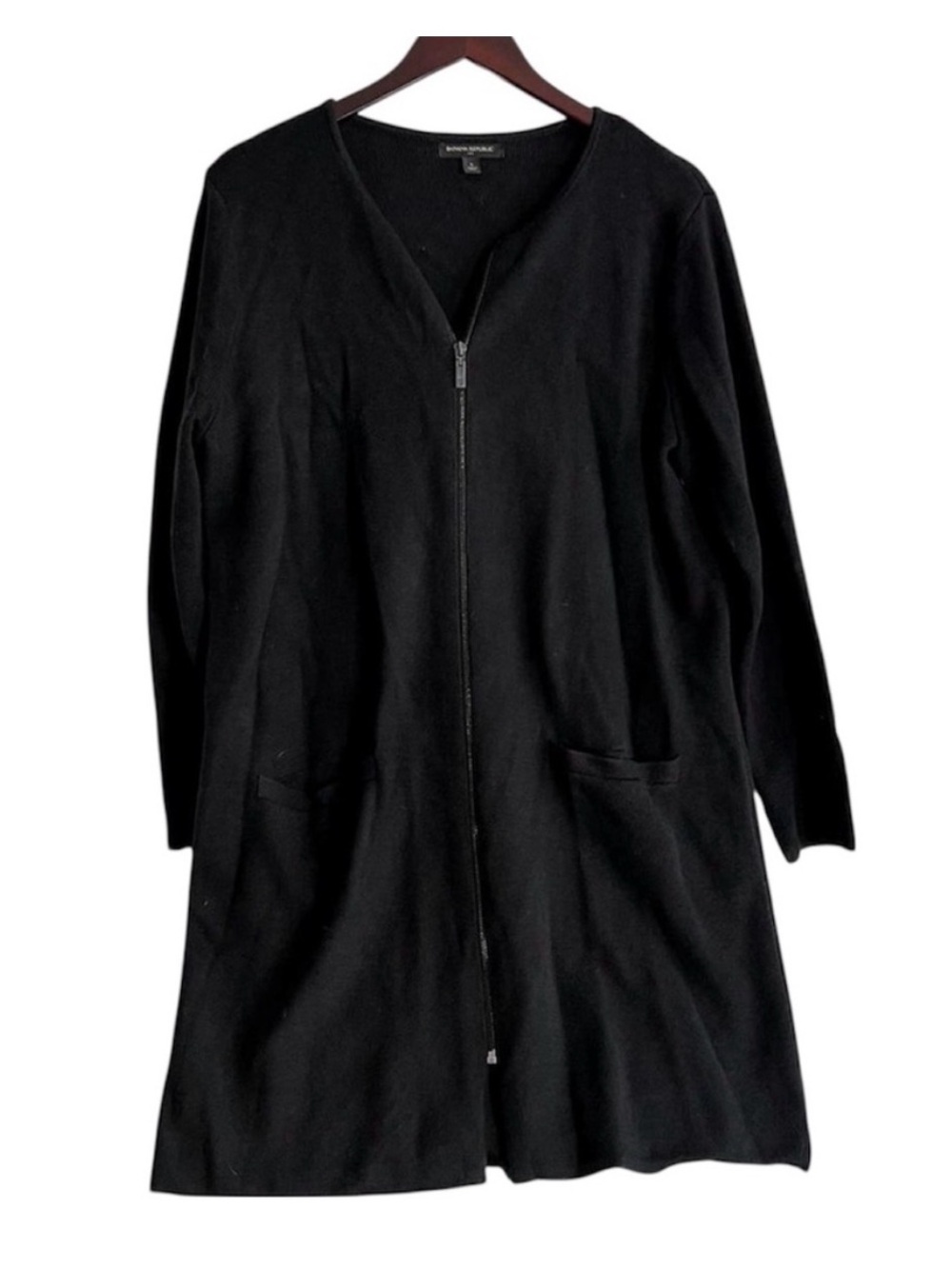 Banana Republic Women’s Full Zip Cardigan Sweater